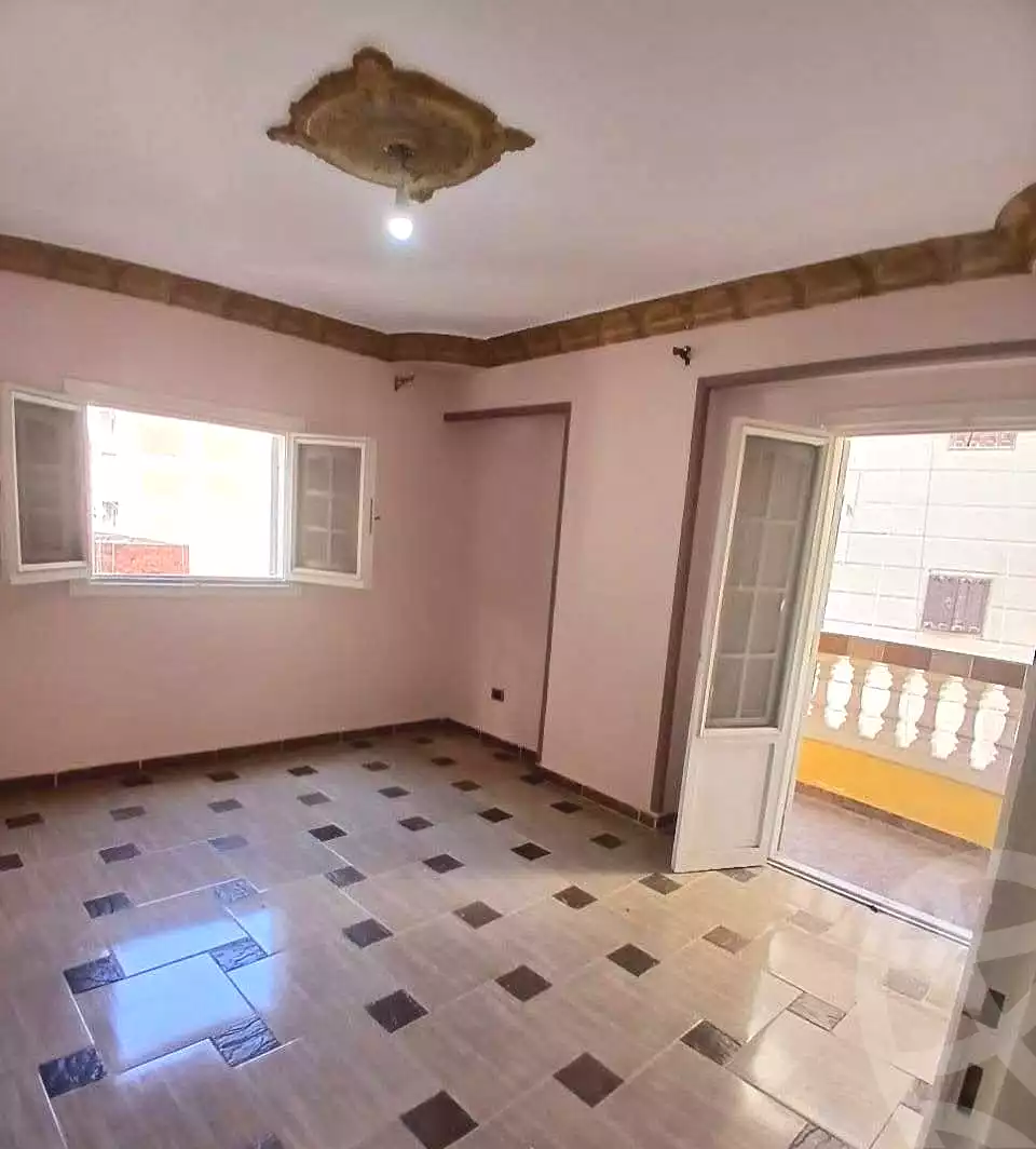 https://aqarmap.com.eg/en/listing/7238812-for-sale-alexandria-el-mandara-alex-el-mandara-bahri-sidi-kamal-st