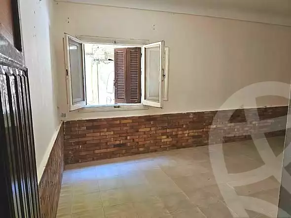 https://aqarmap.com.eg/en/listing/7238958-for-rent-alexandria-al-agamy-lbytsh-ain-shams-st