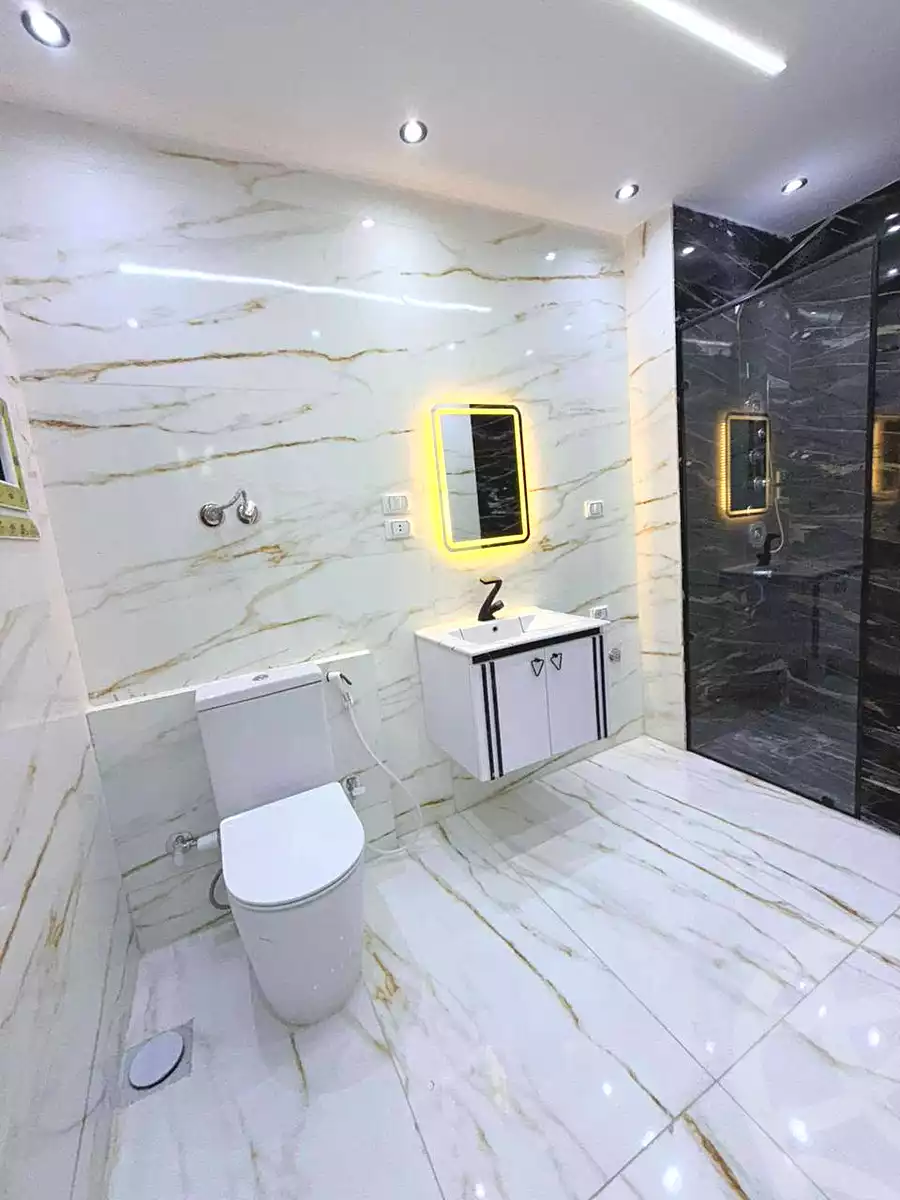 https://aqarmap.com.eg/ar/listing/7239080-for-sale-cairo-hadayek-el-ahram-mntq-d