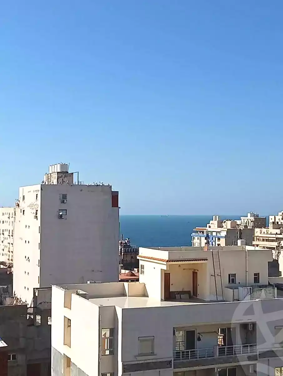 https://aqarmap.com.eg/ar/listing/7239219-for-sale-alexandria-sydy-bshr-sydy-bshr-bhry-shr-mhmwd-l-yswy