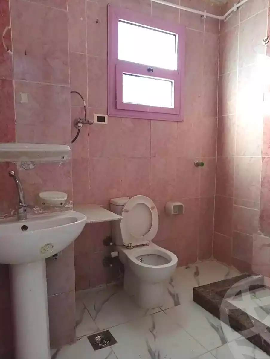 https://aqarmap.com.eg/ar/listing/7239219-for-sale-alexandria-sydy-bshr-sydy-bshr-bhry-shr-mhmwd-l-yswy