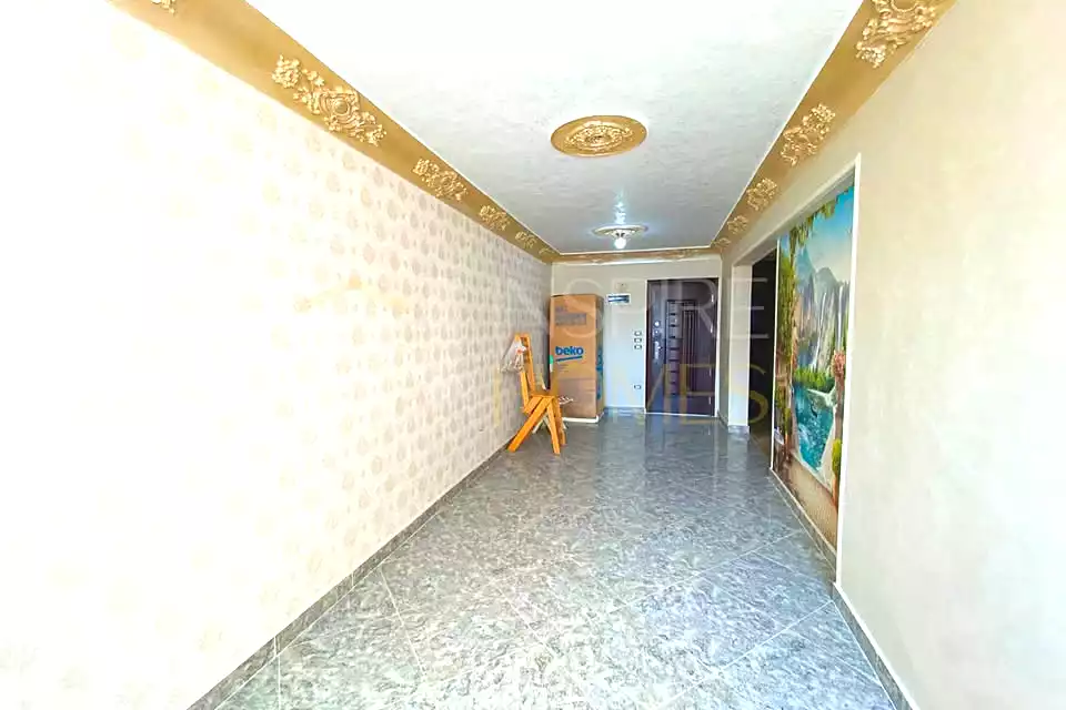 https://aqarmap.com.eg/ar/listing/7239271-for-sale-alexandria-sydy-bshr-sydy-bshr-bhry-shr-mhmwd-l-yswy