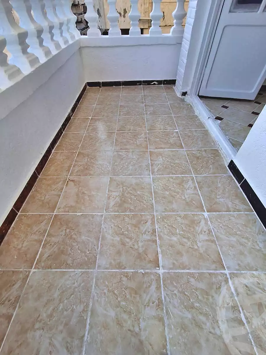 https://aqarmap.com.eg/ar/listing/7239294-for-sale-alexandria-al-agamy-shataa-el-nakheel