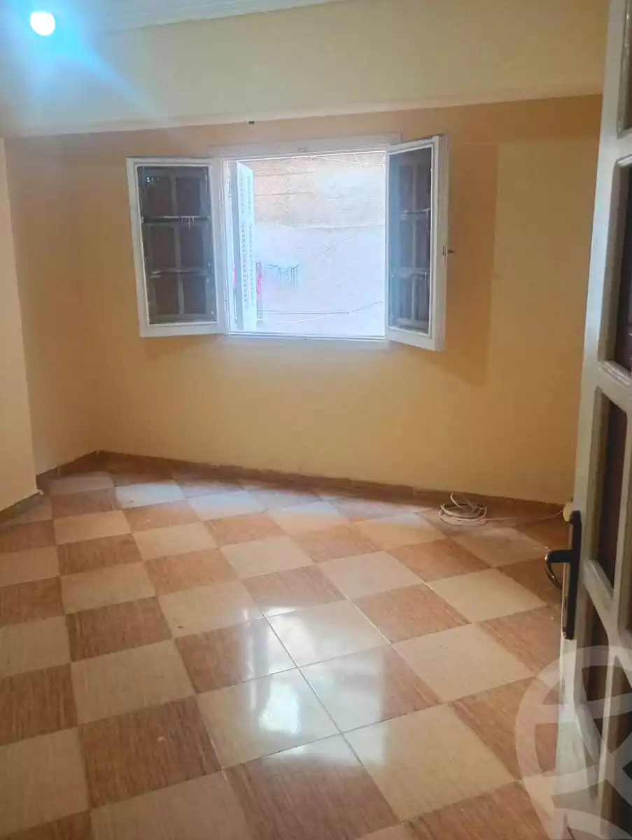 https://aqarmap.com.eg/ar/listing/7239286-for-rent-alexandria-miami