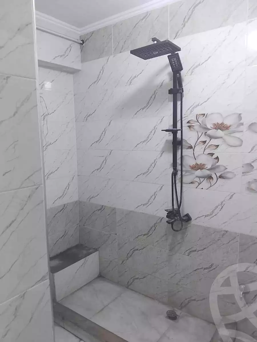 https://aqarmap.com.eg/en/listing/7239383-for-sale-cairo-helwan-helwan-el-sharkeya-el-maraghi-st
