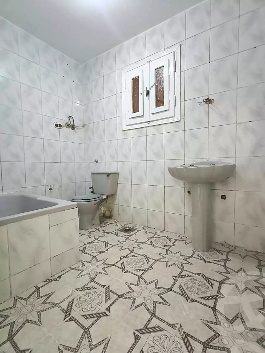 https://aqarmap.com.eg/ar/listing/7239388-for-sale-alexandria-al-agamy-shataa-el-nakheel