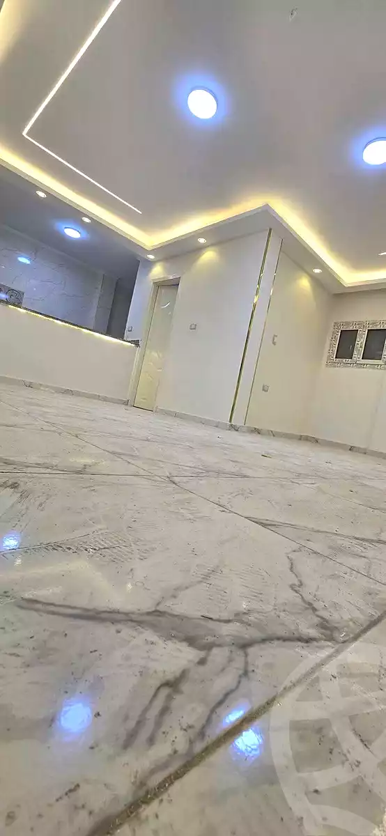 https://aqarmap.com.eg/ar/listing/7239400-for-sale-cairo-helwan-mohamed-sayed-ahmed-st