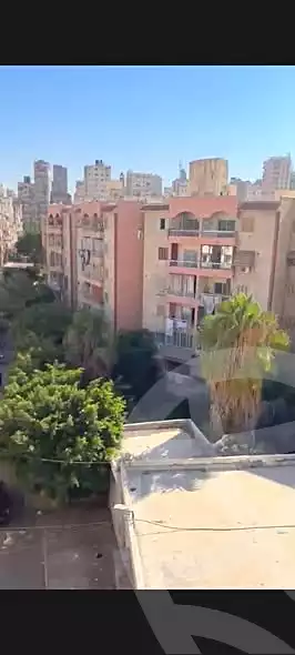 https://aqarmap.com.eg/ar/listing/7239441-for-sale-alexandria-sydy-bshr-sydy-bshr-qbly