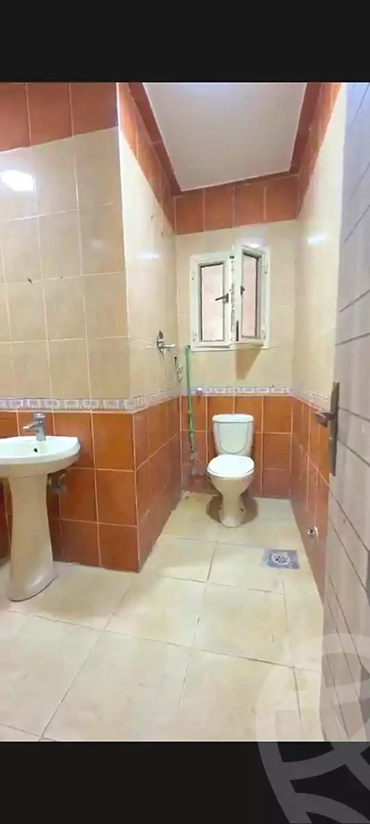https://aqarmap.com.eg/ar/listing/7239465-for-sale-alexandria-el-asafra-shr-45