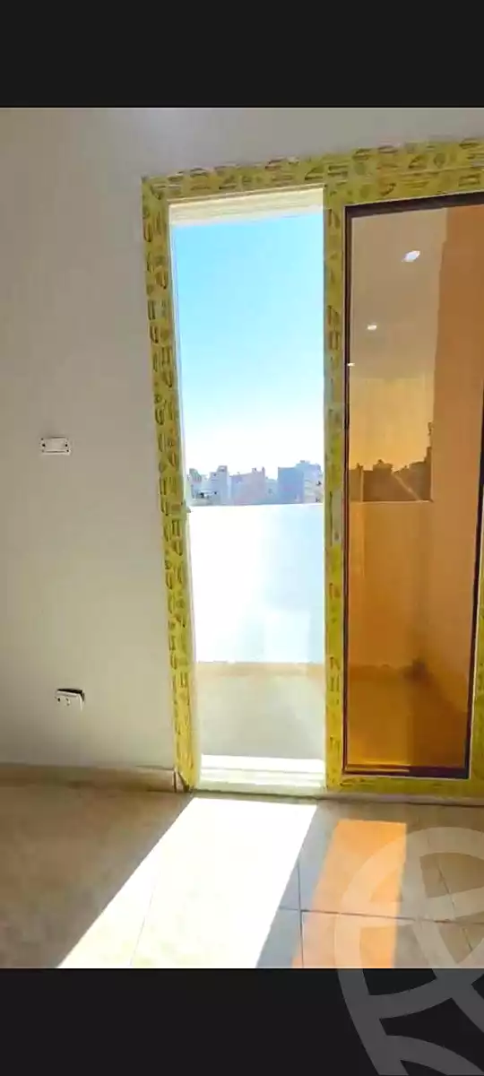 https://aqarmap.com.eg/ar/listing/7239465-for-sale-alexandria-el-asafra-shr-45