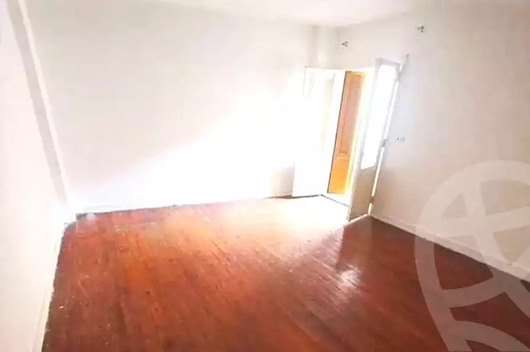 https://aqarmap.com.eg/en/listing/7239473-for-sale-alexandria-ganaklis