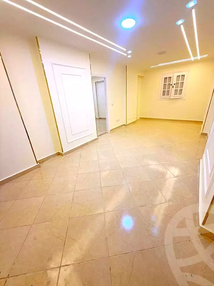 https://aqarmap.com.eg/ar/listing/7239582-for-sale-alexandria-sydy-bshr-sydy-bshr-bhry-gamal-abd-el-nasir-st