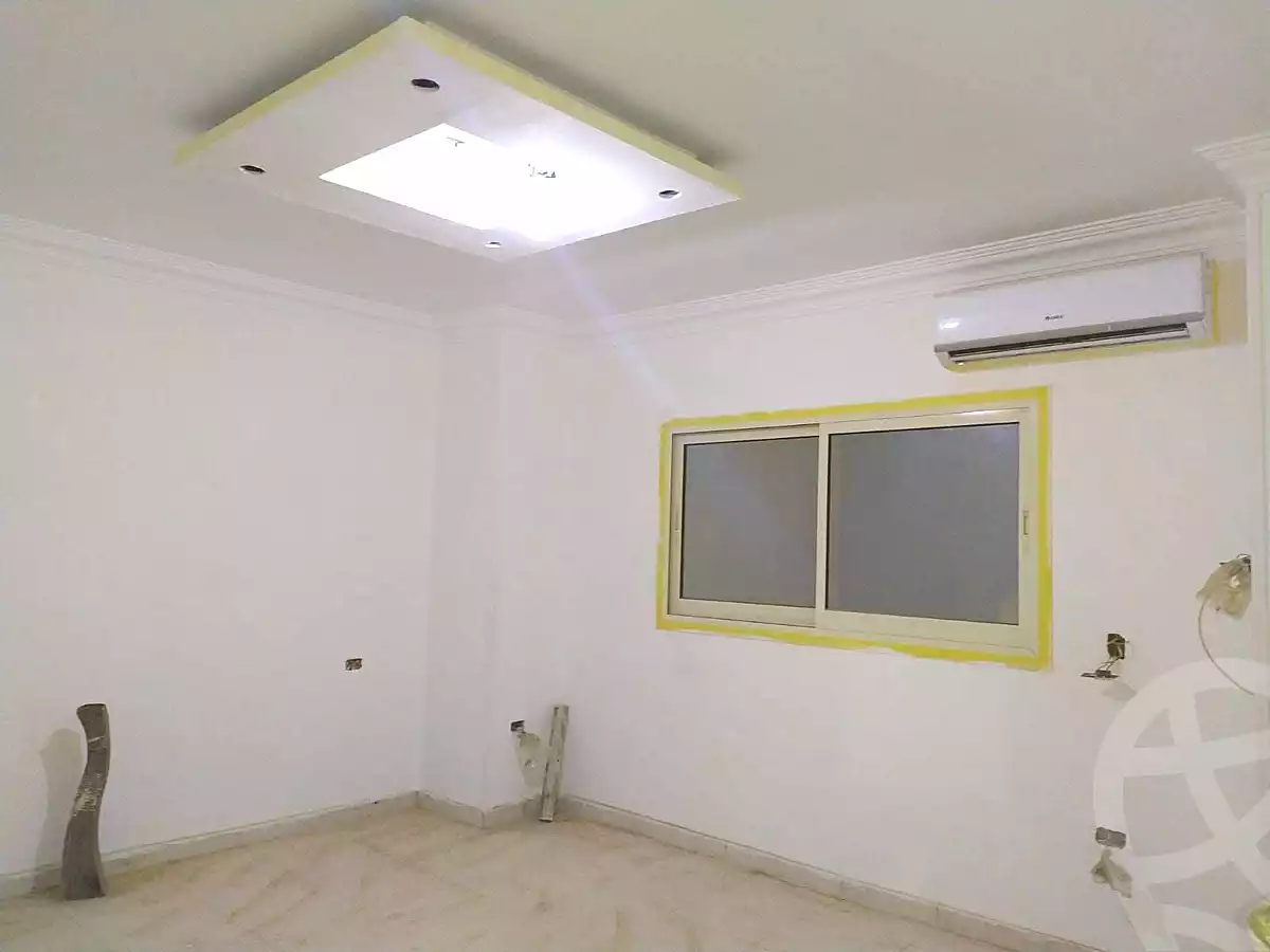 https://aqarmap.com.eg/ar/listing/7240049-for-sale-cairo-faisal-kafr-tohormos-queen-nazli-st