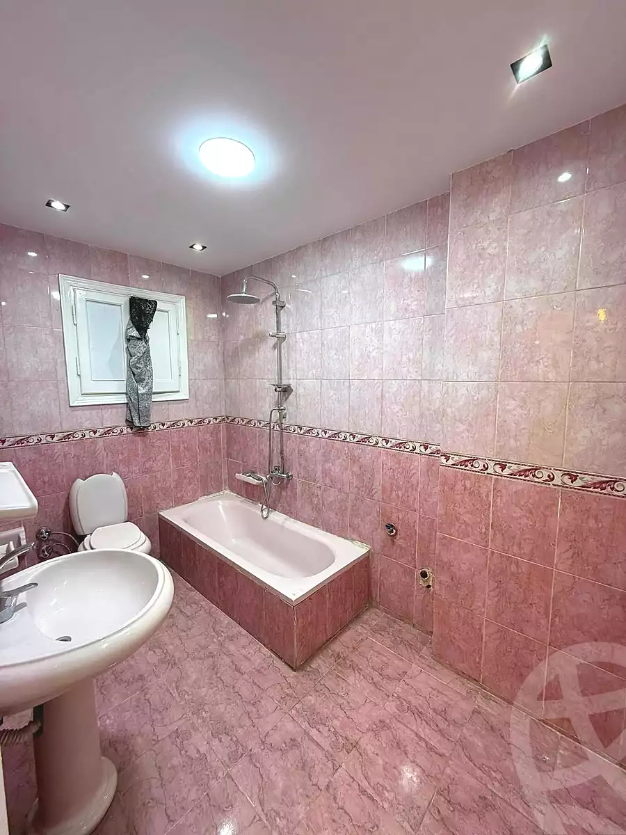 https://aqarmap.com.eg/ar/listing/7240579-for-sale-alexandria-sydy-bshr-sydy-bshr-bhry-shr-mhmwd-l-yswy