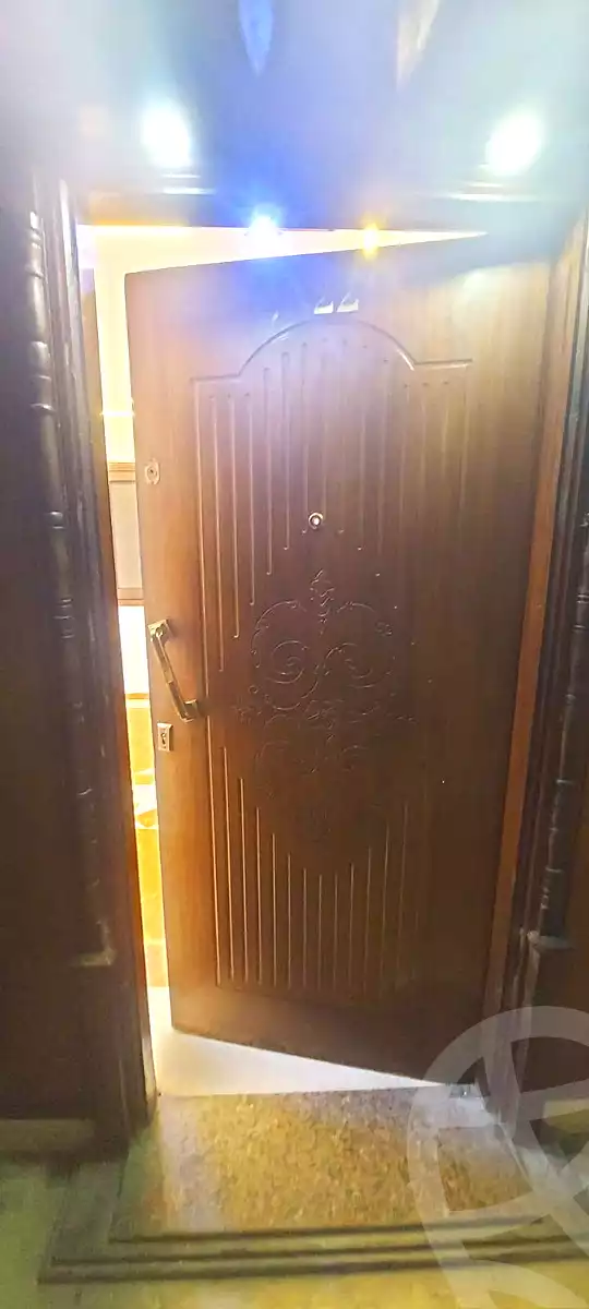 https://aqarmap.com.eg/en/listing/7240876-for-sale-alexandria-sydy-bshr-sydy-bshr-qbly-hassan-refaat-st
