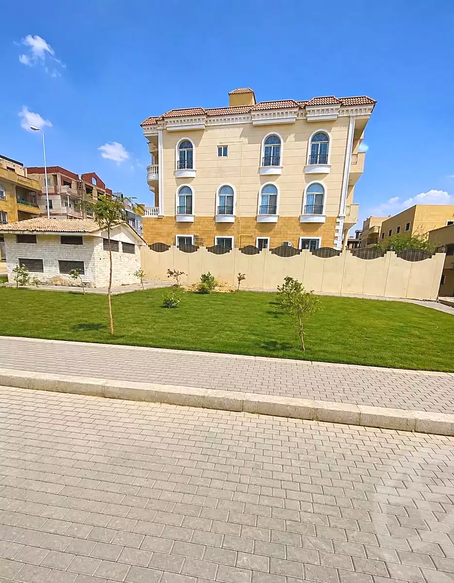 https://aqarmap.com.eg/ar/listing/7240955-for-sale-cairo-new-cairo-el-kornfol-el-kornfol-6