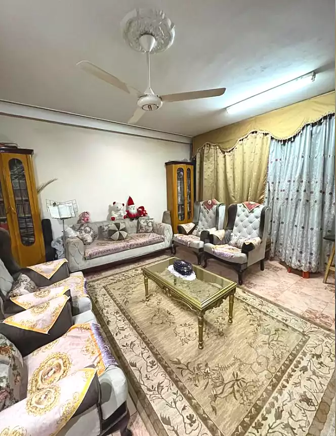 https://aqarmap.com.eg/ar/listing/7241525-for-sale-cairo-helwan-el-ezba-el-qebliah-ragheb-st