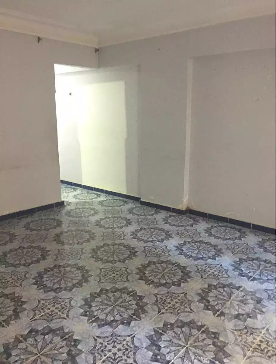 https://aqarmap.com.eg/en/listing/7241914-for-rent-alexandria-al-agamy-lbytsh-ain-shams-st