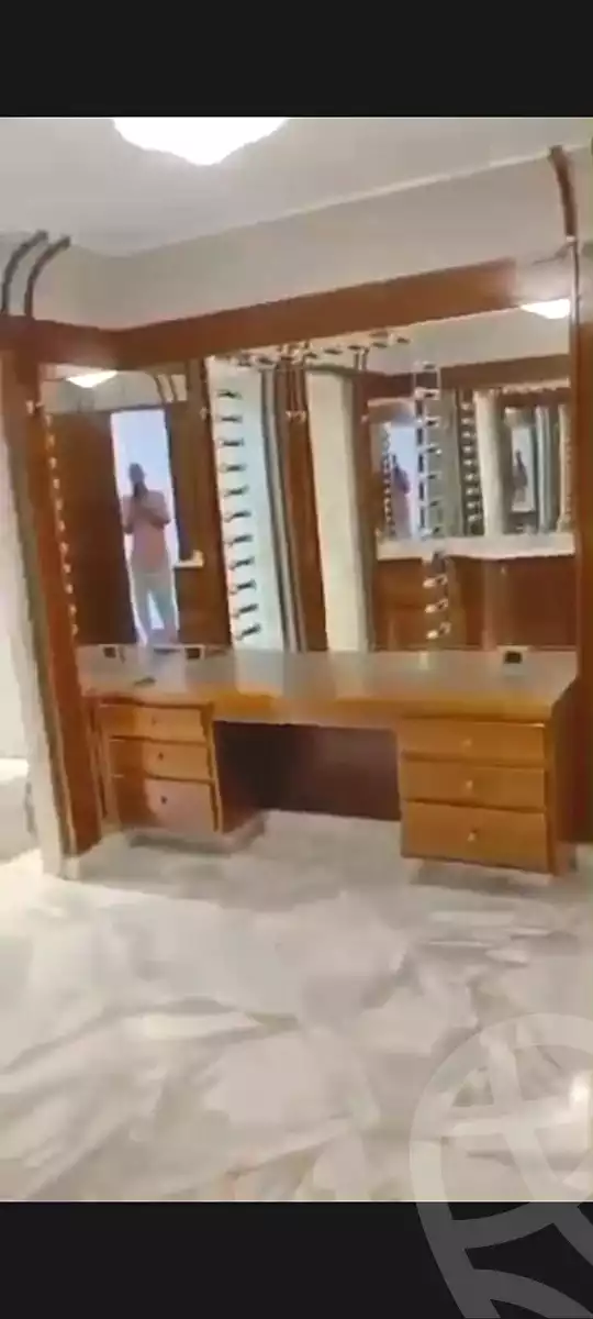 https://aqarmap.com.eg/ar/listing/7241930-for-rent-cairo-downtown-kasr-el-neel-nile-corniche-st