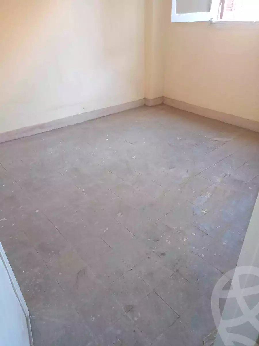 https://aqarmap.com.eg/ar/listing/7242102-for-rent-qalyubia-shubra-el-khaima-el-shareaa-el-gadid-st
