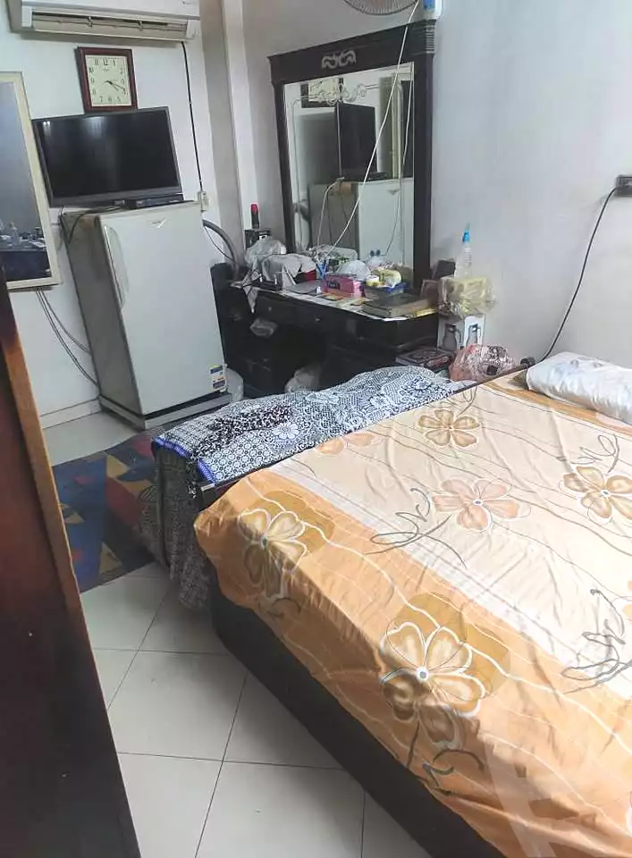 https://aqarmap.com.eg/ar/listing/7242149-for-sale-cairo-el-haram-shareaa-el-talateny
