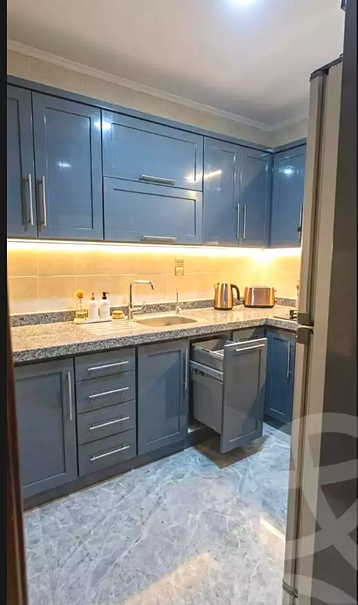 https://aqarmap.com.eg/ar/listing/7242505-for-sale-cairo-helwan-sherif-st