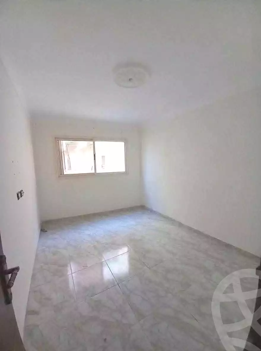 https://aqarmap.com.eg/en/listing/7242551-for-sale-alexandria-al-agamy-lbytsh-el-hay-st