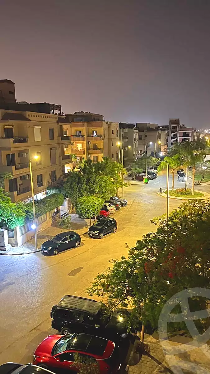 شقة بغرفتي نوم في بيفرلي هيلز، صورة ٥ من ١١