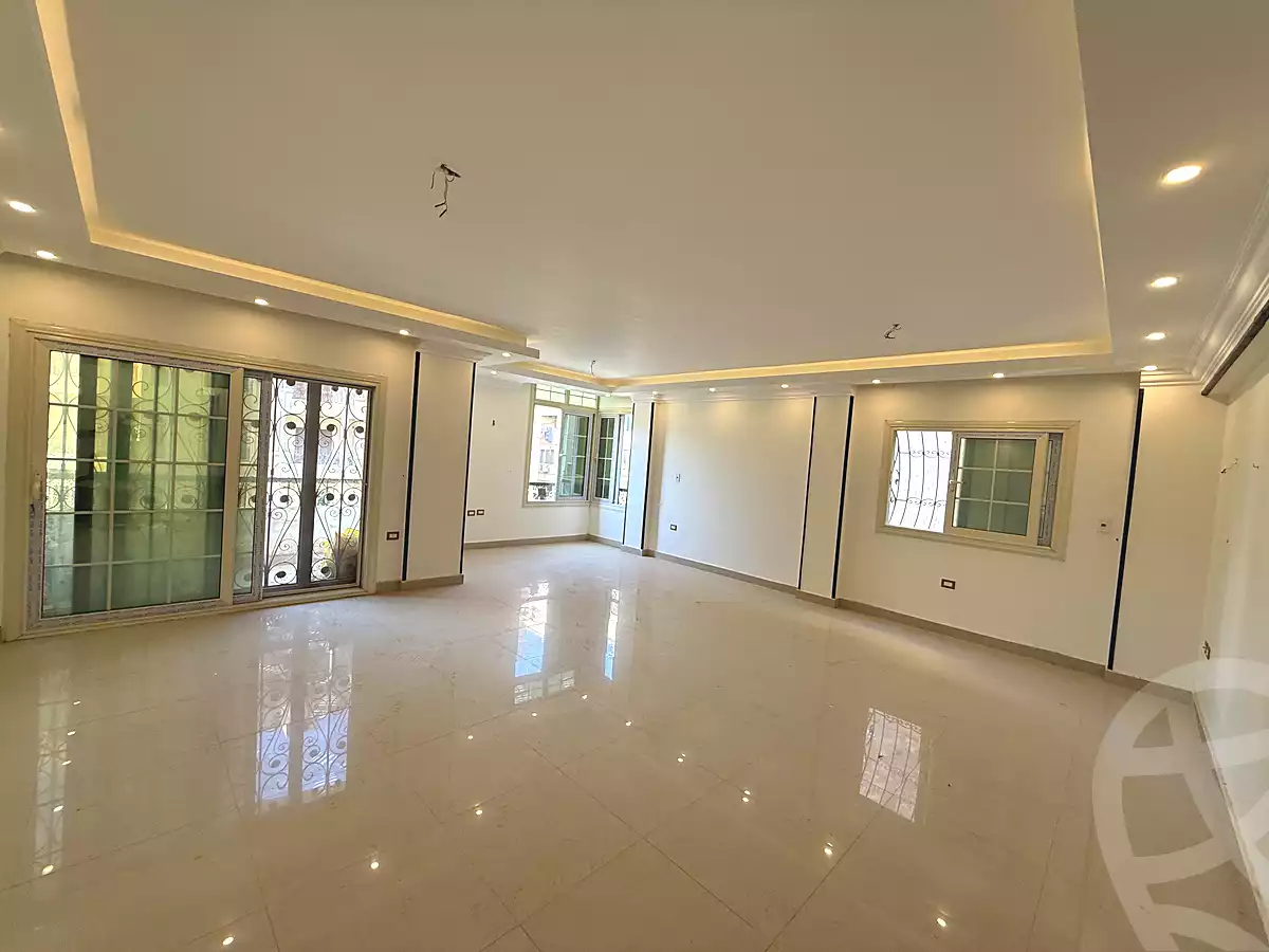 https://aqarmap.com.eg/ar/listing/7242857-for-rent-cairo-new-cairo-el-ahyaa-fifth-neighborhood-akhnaton-st