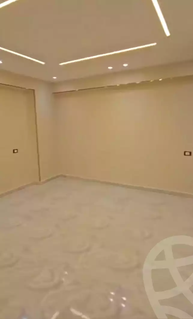https://aqarmap.com.eg/ar/listing/7242909-for-sale-cairo-nozha-2-el-khamseen-st