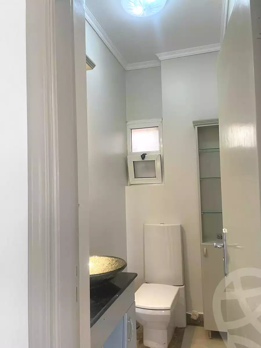 https://aqarmap.com.eg/ar/listing/7242921-for-sale-cairo-new-cairo-ganob-el-akadamiya-south-academy-a-al-mekdad-ibn-omar-street