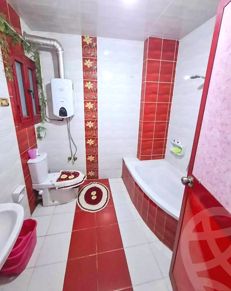 https://aqarmap.com.eg/en/listing/7243078-for-sale-cairo-faisal-kafr-tohormos-queen-nazli-st