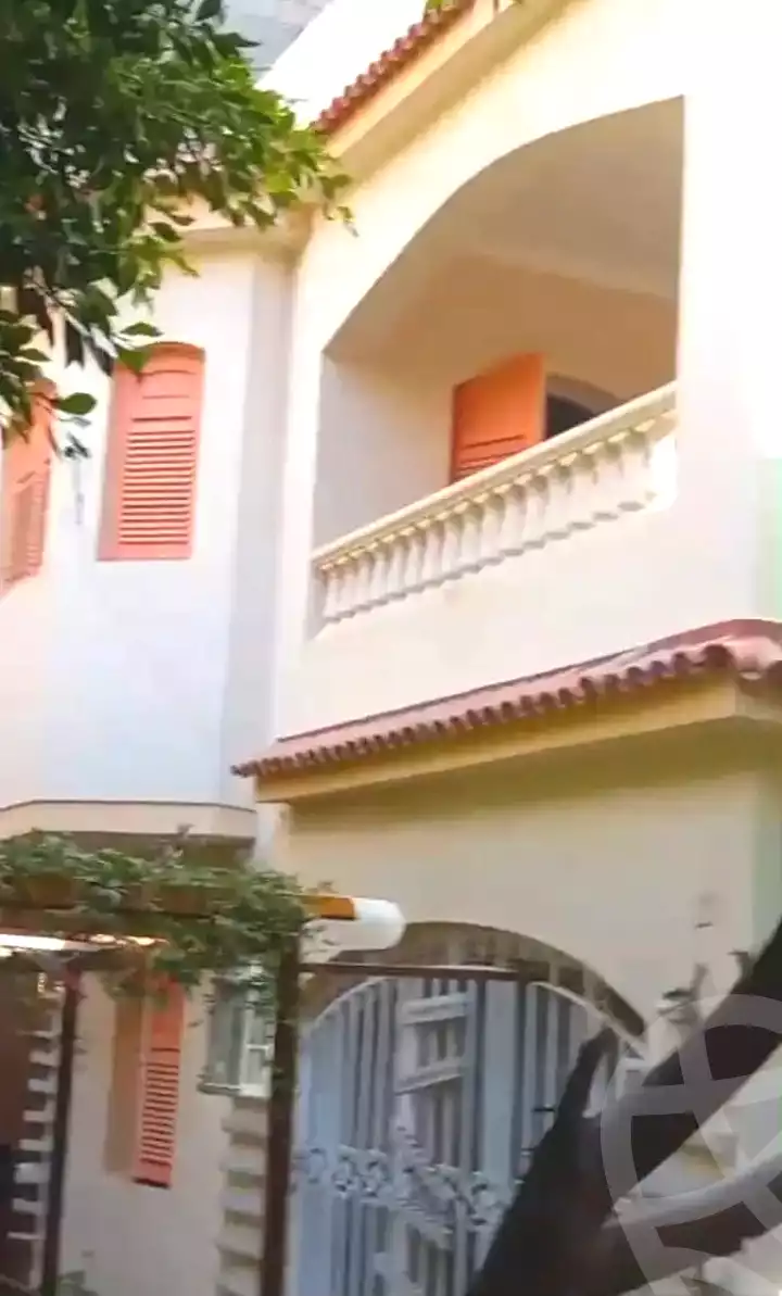 https://aqarmap.com.eg/en/listing/7243125-for-sale-alexandria-al-agamy-el-hanouvel