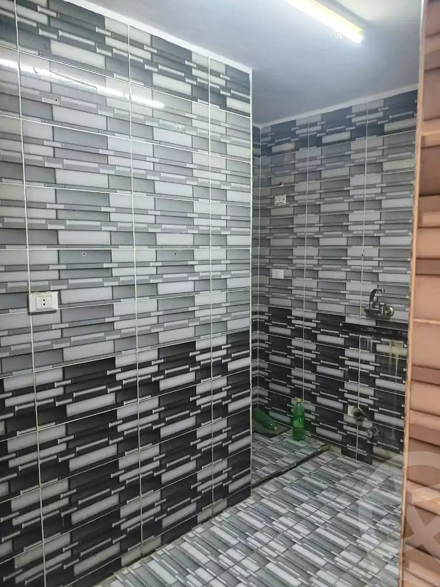 https://aqarmap.com.eg/ar/listing/7243292-for-sale-cairo-ain-shams-ain-shams-el-sharkia-mostafa-hafez-st