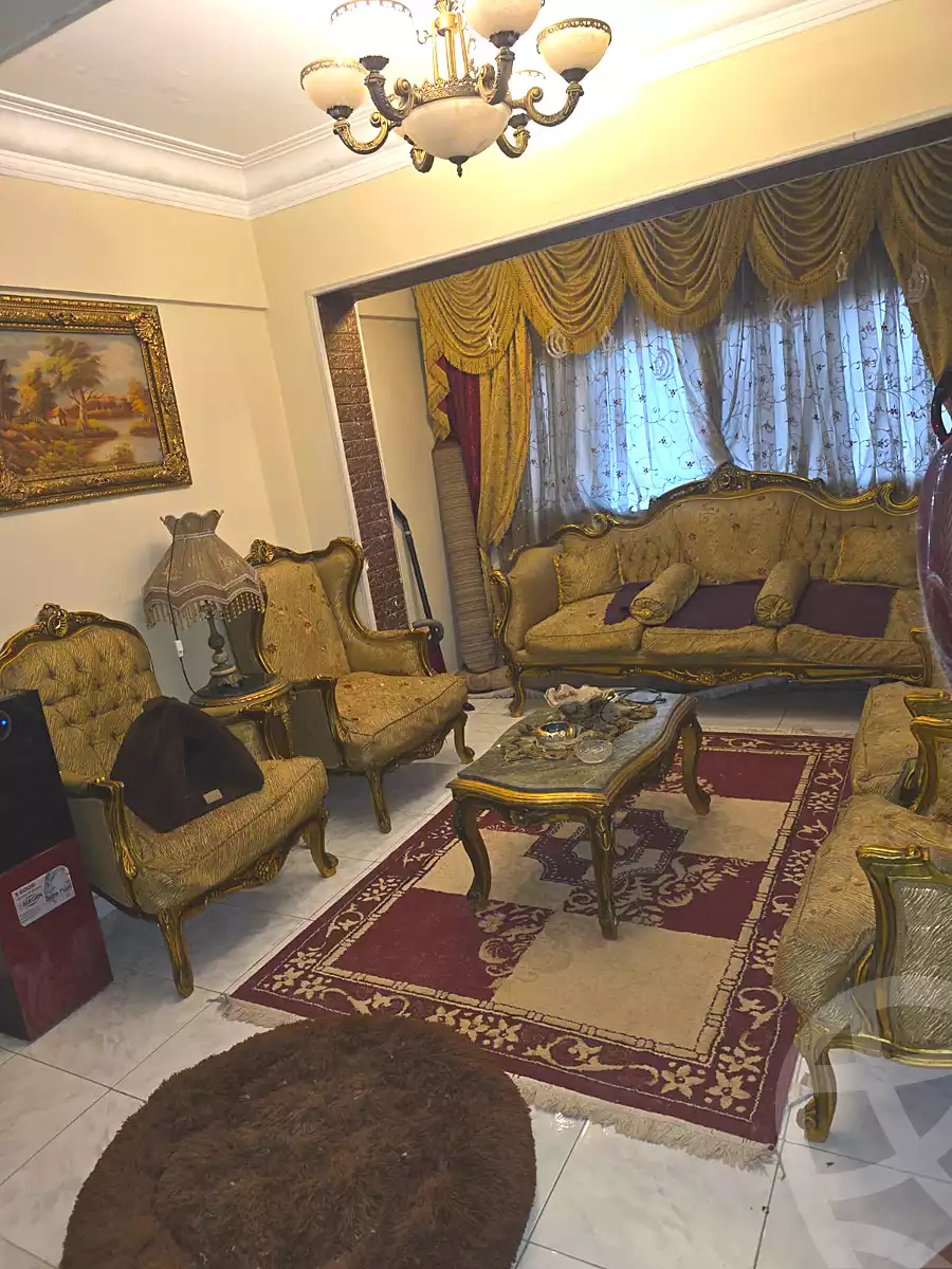 https://aqarmap.com.eg/ar/listing/7243334-for-sale-cairo-downtown-el-qasr-el-ayni