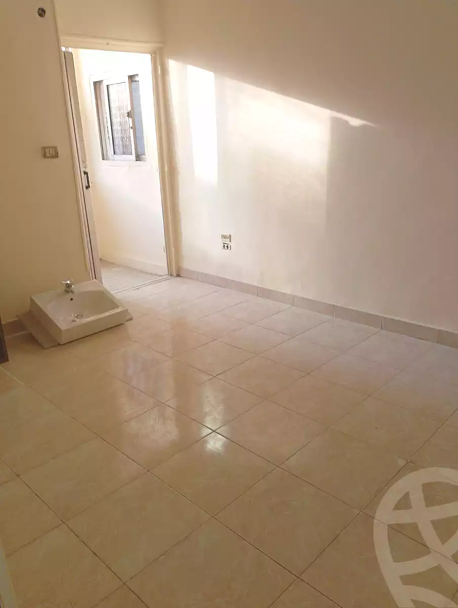 https://aqarmap.com.eg/ar/listing/7243828-for-sale-cairo-el-zaytun-lzytwn-lbhry-salim-al-awal-st