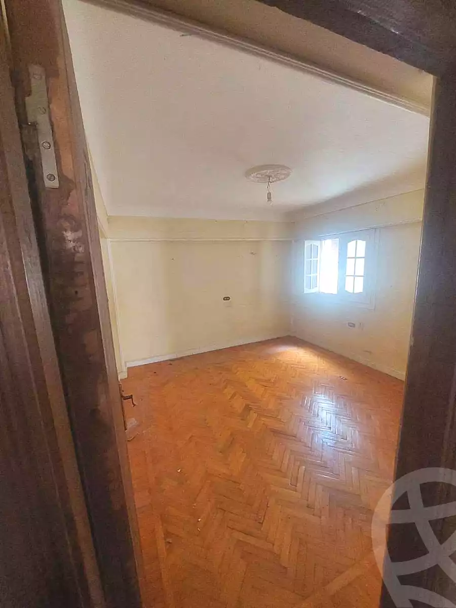 https://aqarmap.com.eg/en/listing/7243823-for-sale-alexandria-al-agamy-lbytsh-ain-shams-st