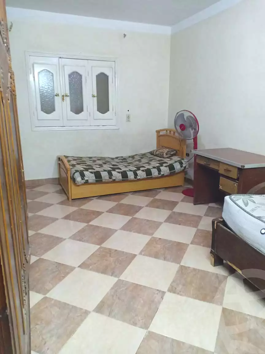 https://aqarmap.com.eg/ar/listing/7244039-for-rent-cairo-6th-of-october-el-ahyaa-neighborhood-2nd-divided-from-al-kafrawei-st
