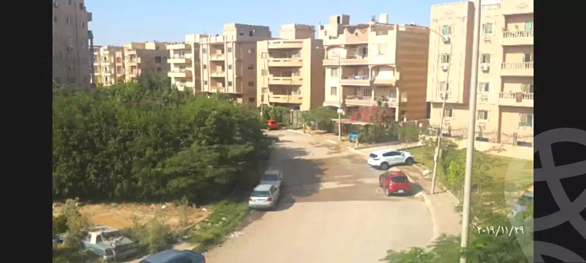 https://aqarmap.com.eg/ar/listing/7244048-for-rent-cairo-6th-of-october-el-ahyaa-neighborhood-1st-al-maahad