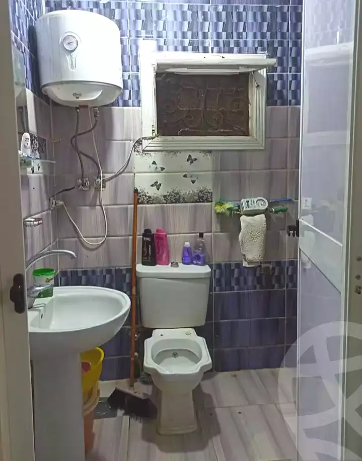 https://aqarmap.com.eg/ar/listing/7244530-for-sale-alexandria-al-agamy-el-hanouvel-yathreb-st
