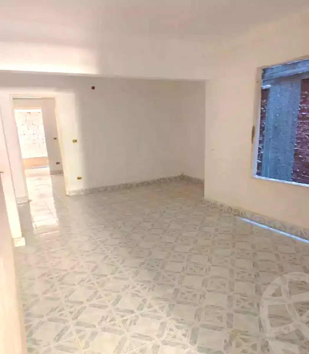 https://aqarmap.com.eg/en/listing/7244773-for-sale-alexandria-al-agamy-el-hanouvel