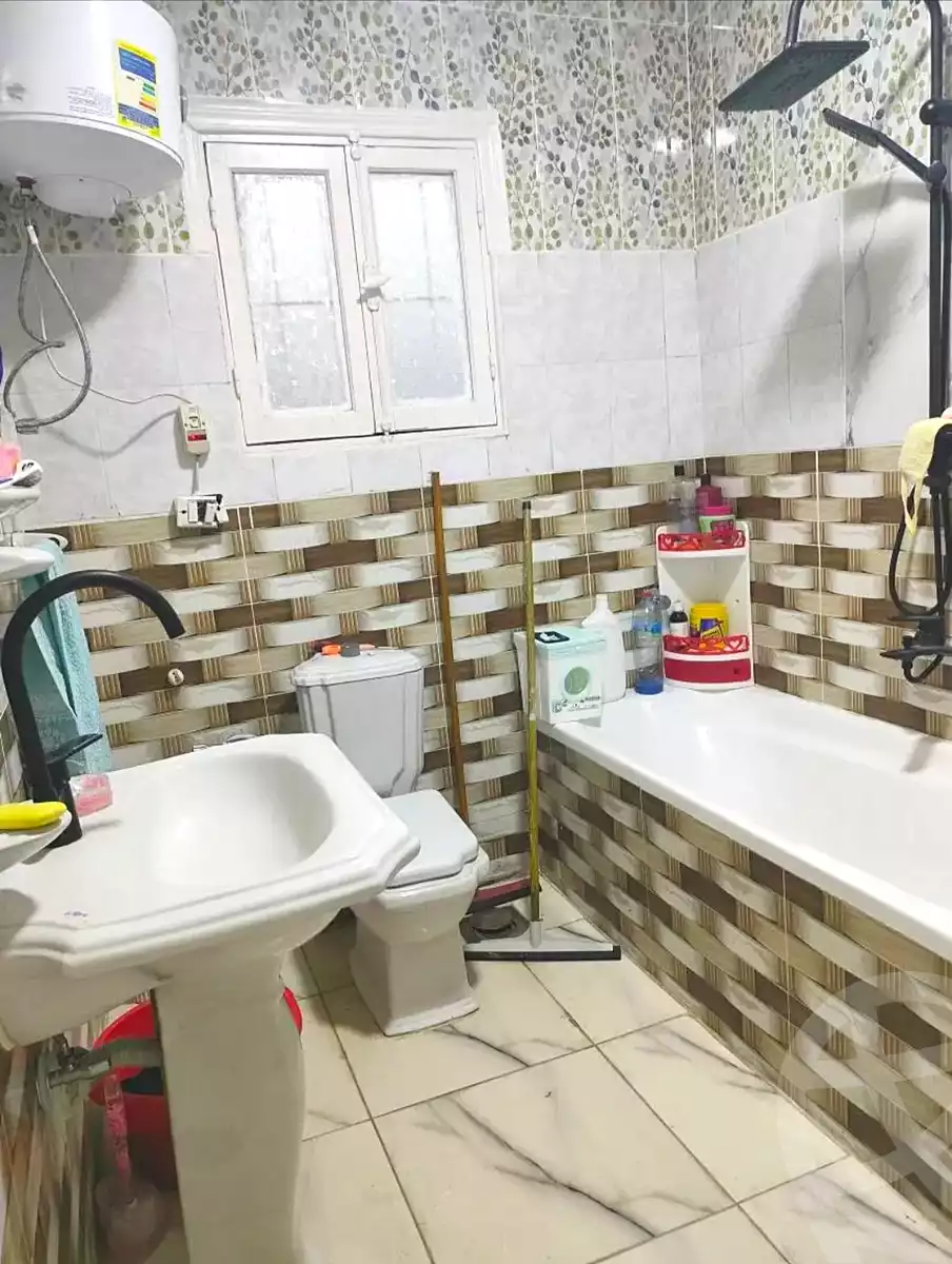 https://aqarmap.com.eg/ar/listing/7244884-for-sale-alexandria-al-agamy-faddah-st