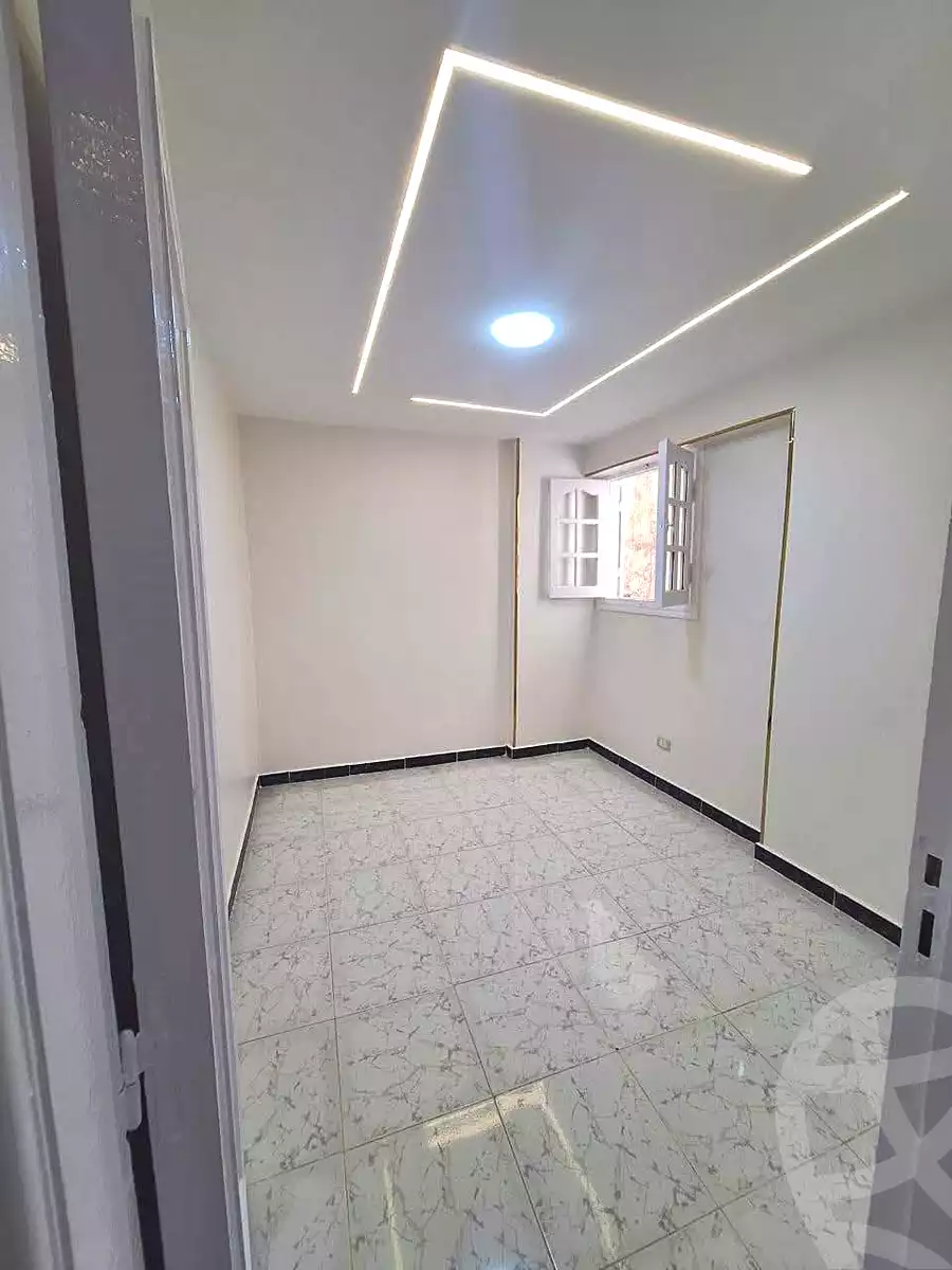 https://aqarmap.com.eg/en/listing/7244935-for-sale-alexandria-miami-el-gaish-rd-st
