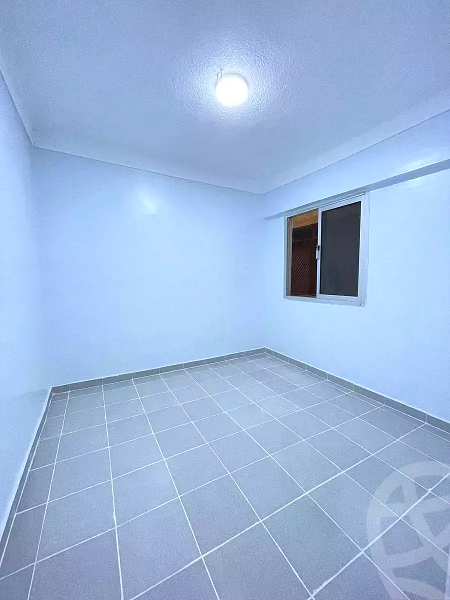 https://aqarmap.com.eg/ar/listing/7245117-for-sale-alexandria-al-agamy-shataa-el-nakheel