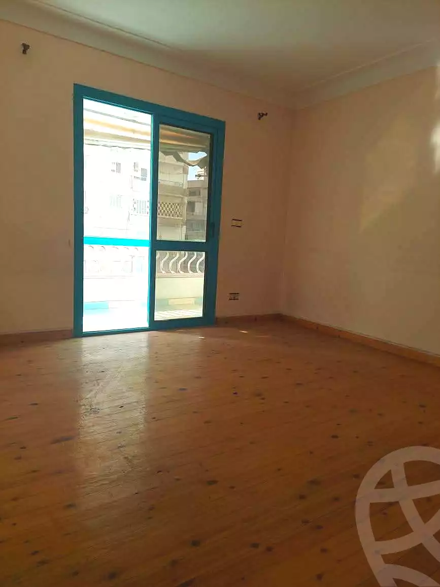 https://aqarmap.com.eg/ar/listing/7245246-for-rent-alexandria-el-asafra-shr-jml-bd-lnsr