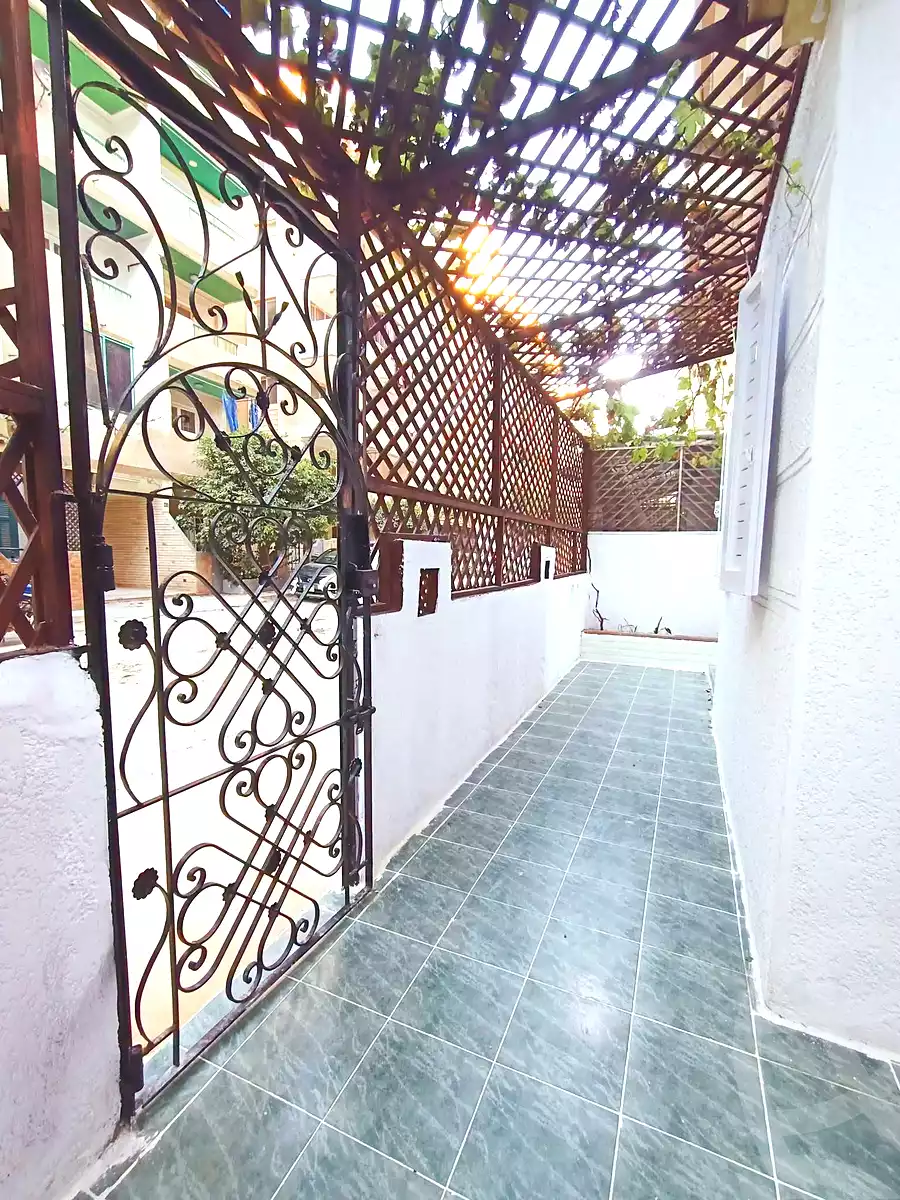 https://aqarmap.com.eg/ar/listing/7245387-for-sale-alexandria-al-agamy-shataa-el-nakheel