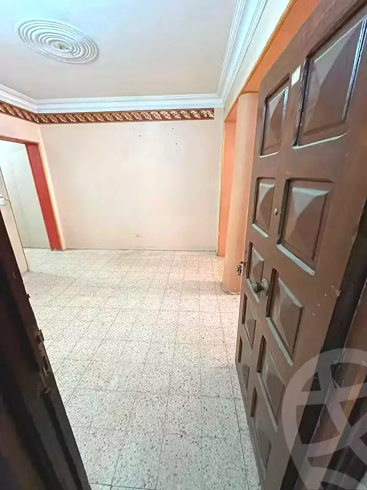 https://aqarmap.com.eg/ar/listing/7245541-for-sale-cairo-ain-shams-yn-shms-lgrby