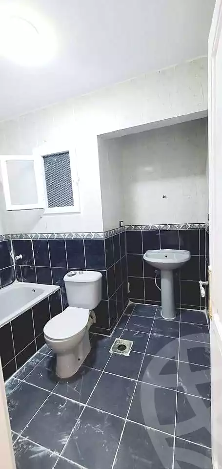 https://aqarmap.com.eg/ar/listing/7245623-for-sale-alexandria-al-agamy-shataa-el-nakheel