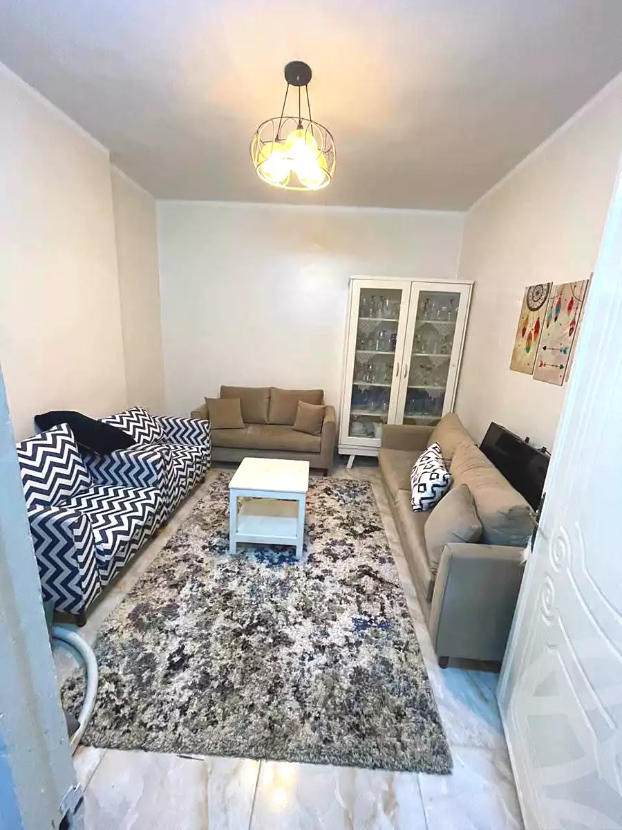 https://aqarmap.com.eg/en/listing/7245812-for-sale-cairo-helwan-helwan-el-sharkeya-ryad-pasha-st