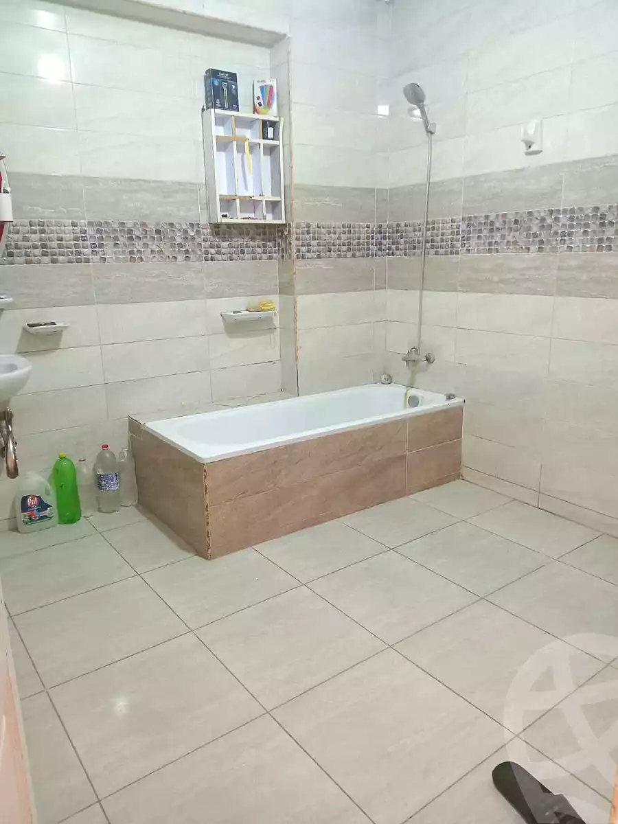 https://aqarmap.com.eg/en/listing/7246249-for-rent-cairo-ain-shams-ain-shams-el-sharkia-el-eshrein-stt